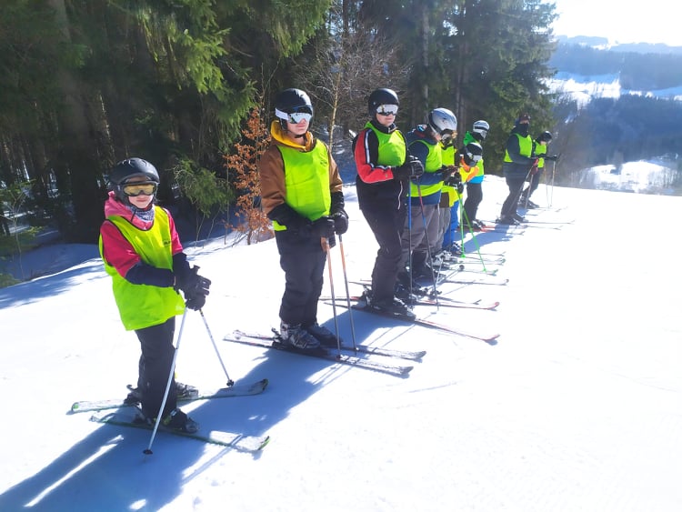 První dny lyžařského výcviku žáků 2. stupně